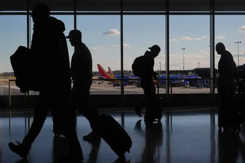 FAA is silent but airlines see a busy and healthy Thanksgiving travel season