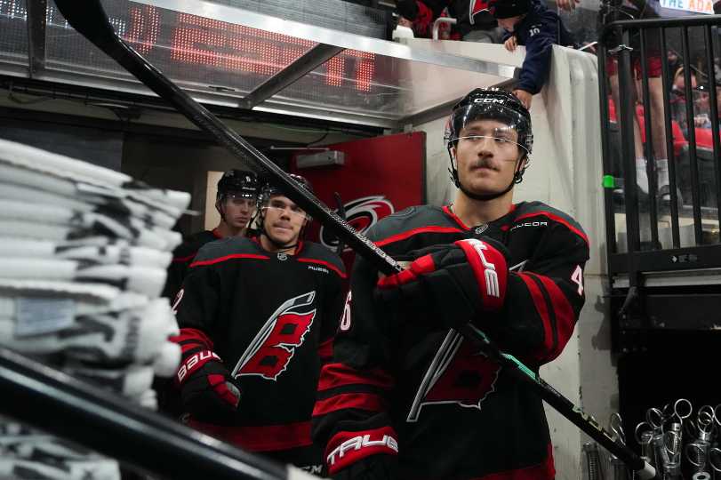 Justin Robidas: 5-Foot-8 AHL All-Star Leads League in Shots